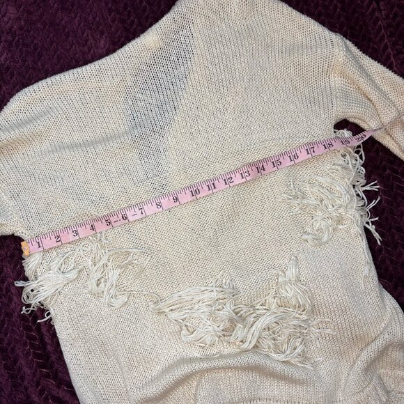 Forever 21 Fringe Poncho Cardigan 🍨 Cream, Size M - Picture 8 of 11
